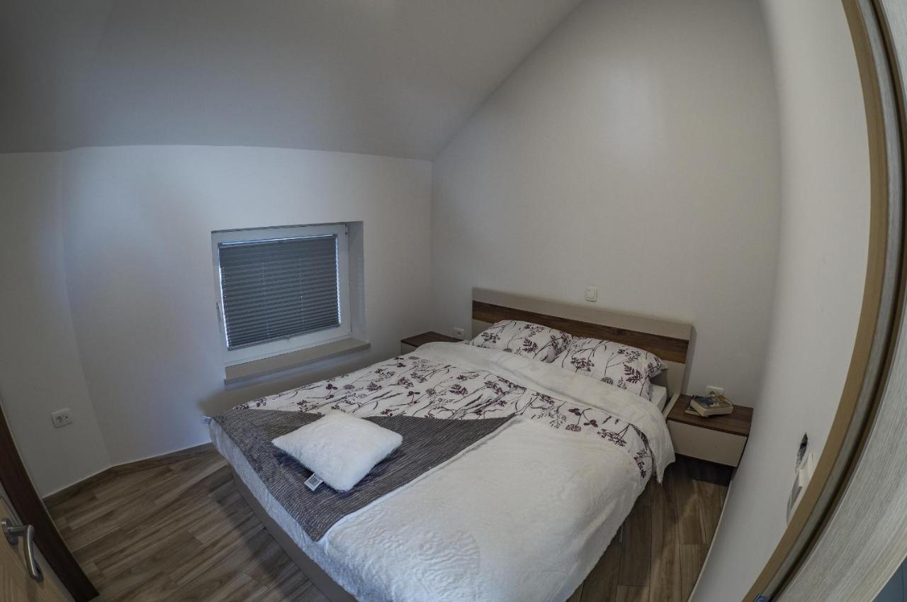 Apartma Maricka Apartment Krize ภายนอก รูปภาพ